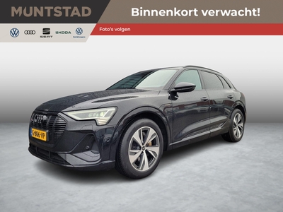 AUDI E-TRON 50 quattro Launch edition Black 71 kWh 313 PK | Panoramadak | Stoelverwarming | Parkeerhulp | Navigatie | Adaptive Cruise |