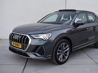 Audi Q3 35 TFSI 3x S Line ORG.NED / PANORAMADAK / VIRTUAL / CAMERA / BLACKOPTIEK / 19INCH / NAP / BTW