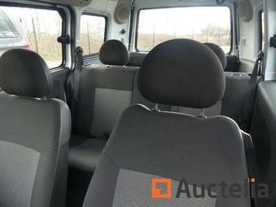 Auto Opel Combo (2008-97.751 km)