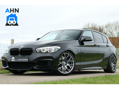 BMW 1-serie M140i LCI2 / VOL! / AHN Editie / RWD / H&K / Pano / 18