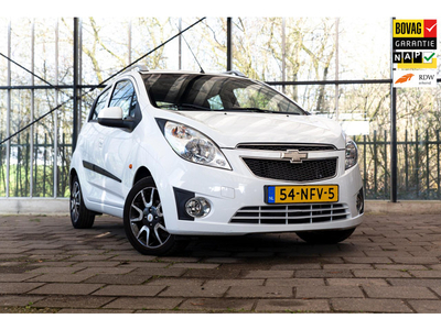 Chevrolet Spark 1.0 16V LT Airco / Rijklaarprijs / 1jaar Bovag garantie