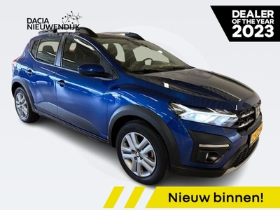 DACIA SANDERO Stepway 1.0 TCe 90 Comfort NAVIGATIE / PARKEERSENSOREN+CAMERA / AIRCO / CRUISE CONTROLE.