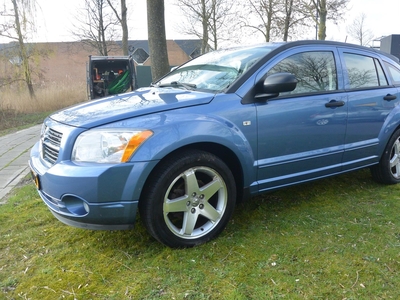 DODGE CALIBER 1.8 SXT*airco*cruise*carkit*nieuwe banden