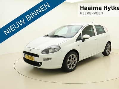 Fiat Punto 0.9 TwinAir Sempre | Navigatie | Climate control | Parkeersensoren | Lichtmetalen velgen | Weinig kilometers | 5 deuren