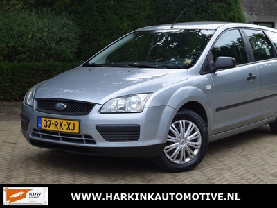 Ford Focus Wagon 1.4-16V Trend