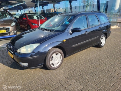 Ford Focus Wagon 1.6-16V Cool Edition