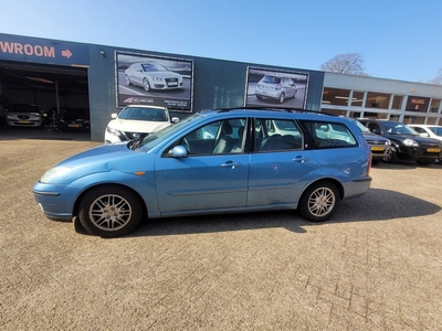 Ford Focus Wagon 1.8-16V Ghia - Airco - Elektrisch pakket - L.m velgen - Trekhaak - Apk t/m 30-11-2024