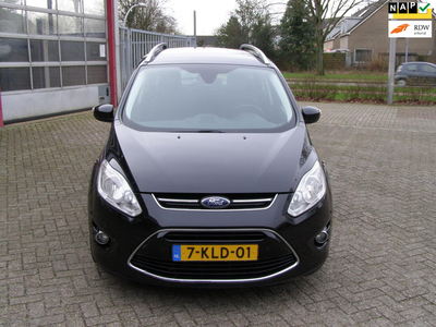 Ford Grand C-Max 1.0 Titanium 7p. met cruise en climate control en navigatie en trekhaak