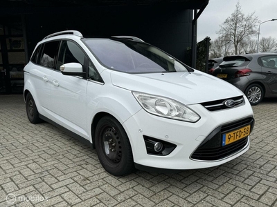 Ford Grand C-Max 1.0 Titanium NAVI / CAMERA / CRUISE / NAP