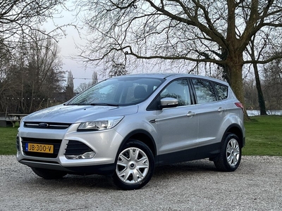 Ford Kuga 150 PK Caravantrekker 2000 kg *1e Eigenaar*