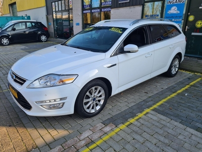 FORD MONDEO Wagon 1.6 EcoB. Lease Ti.