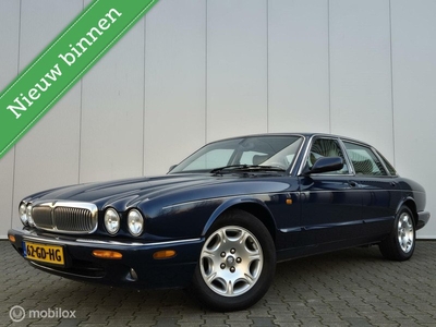 JAGUAR SOVEREIGN 4.0 V8 AUTOMAAT/LEDER/AIRCO