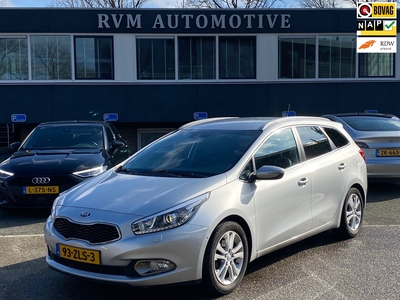 KIA CEE D Cee'd Sportswagon 1.6 GDI Super Pack Premium | ORG. NL NAP KM |LEDER |TREKHAAK |RIJKLAARPRIJS incl. BOVAG