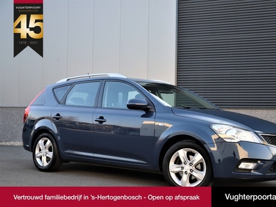 Kia cee'd Sporty Wagon 1.4 CVVT Navi/Plus Pack/Trekhaak/Cruise/PDC/16