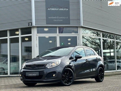 Kia Rio 1.2 CVVT 5 Drs / Airco / Pdc / Stoelverw.