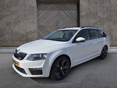 Škoda Octavia Combi 2.0 TSI RS