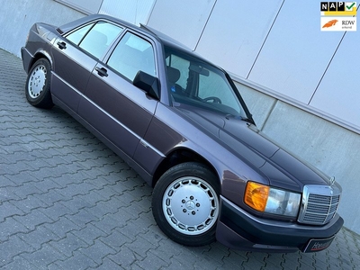 Mercedes-Benz 190-serie 1.8 Sportline Karo 4Pers Schuifdak Org NL Automaat Concourstaat