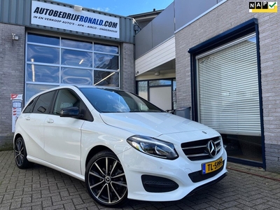 Mercedes-Benz B-klasse 180 Ambition NL.Auto/Automaat/Navigatie/Xenon/Half-Leder/Led/Cruise/Dealer Onderhouden