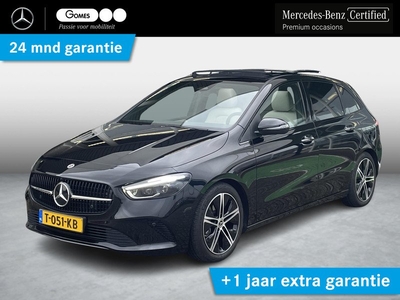 Mercedes-Benz B-klasse 180 | Panoramadak | Nightpakket | Achteruitrijcamera | Sfeerverlichting | Dodehoekassistent | Stoelverwarming