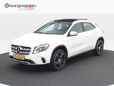 MERCEDES GLA-KLASSE 180 Automaat | Navi | Panoramadak | Trekhaak | Full LED | 18 inch