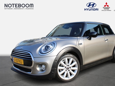 MINI Mini 1.5 Cooper Automaat | Navigatie | Parkeersensoren |