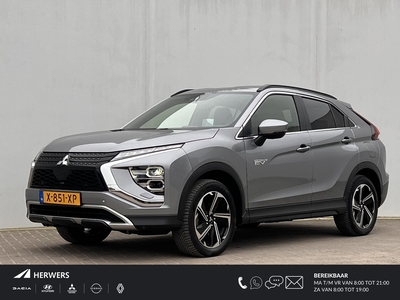 MITSUBISHI ECLIPSE CROSS 2.4 PHEV First Edition Automaat / Adaptieve Cruise Control / Head Up Display HUD / Stuur-, stoel- en achterbankverwarming /