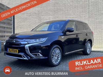 Mitsubishi Outlander 2.4 PHEV Instyle Schuif/kantel dak, Lederen bekleding, Parkeersensoren voor en achter, Camera, Stuur- en stoelverwarming, All-season