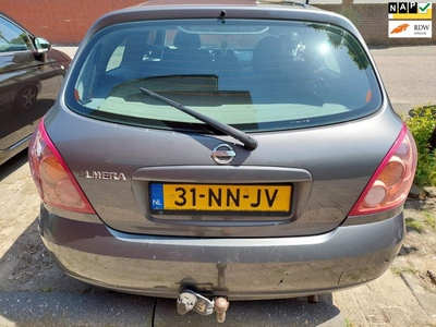 Nissan Almera 1.5 Acenta