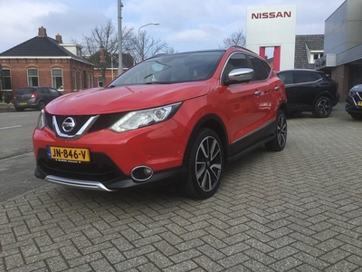 Nissan QASHQAI 1.6 DIGT 163 Tekna Panodak Trekhaak