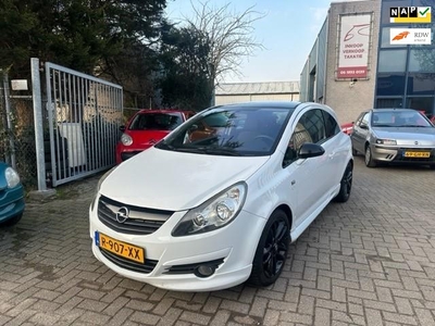 Opel CORSA 1.4-16V Edition OPC-Line, Apk 12/2024, Airco