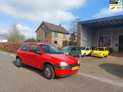 Opel Corsa 1.4i Swing AUTOMAAT