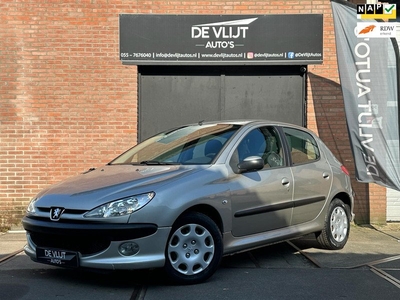 Peugeot 206 1.4 Air-line 2 | Airco | Elek Raam | Radio cd Speler | 1e Eigenaar | Dealer Onderhouden |