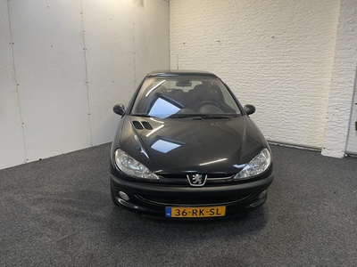 Peugeot 206 1.6-16V Gentry Automaat