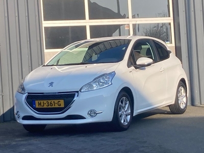 Peugeot 208 1.2 VTi Allure Airco Cruise Lm Velgen