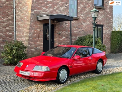 Renault Alpine 2.8 V6 GT