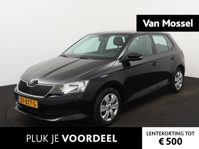 Skoda Fabia 1.0 TSI Ambition | NAVIGATIE | TREKHAAK | AIRCO | CRUISE CONTROL | PARKEERSENSOREN ACHTER |