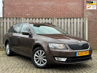 Skoda Octavia Combi 1.4 TSI Greentech AIRCO/1EIGENAAR/NAP/TREKHAAK