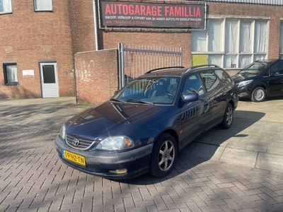 Toyota Avensis Wagon 1.8-16V Linea Sol