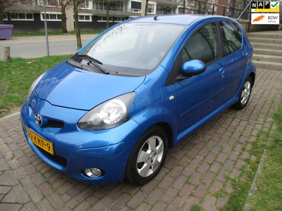 Toyota Aygo 1.0-12V Dynamic Blue