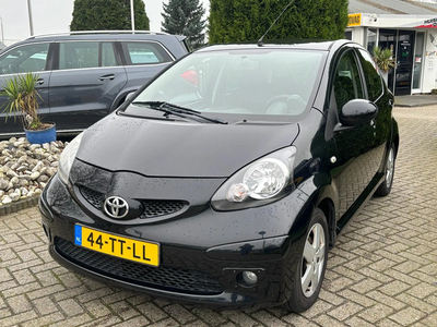 Toyota Aygo 1.0 12V Sport 5-Deurs Airco Stuurbekrachtiging