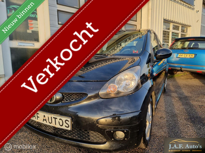 Toyota Aygo 1.0-12V Sport APK Airco 5drs Nw Koppeling!