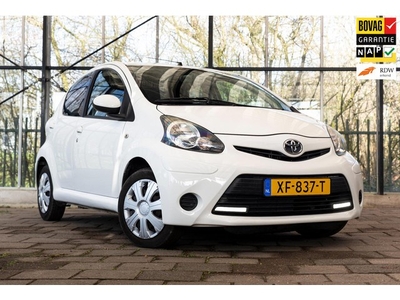 Toyota Aygo 1.0 VVT-i Aspiration Automaat / Airco /