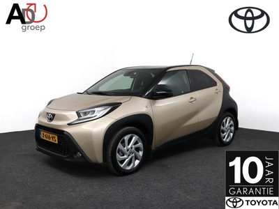 Toyota Aygo X 1.0 VVT-i S-CVT envy | Stoelverwarming | Parkeersensoren | Navigatie | Stoelverwarming | Apple Carplay | Android Auto |