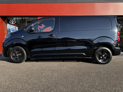 Toyota ProAce Worker 2.0 D-4D Professional Black Line