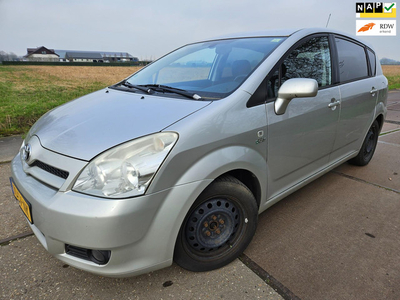 Toyota Verso 2.2 D-4D Luna/ CLIMA/ EURO 4/ BJ 2006