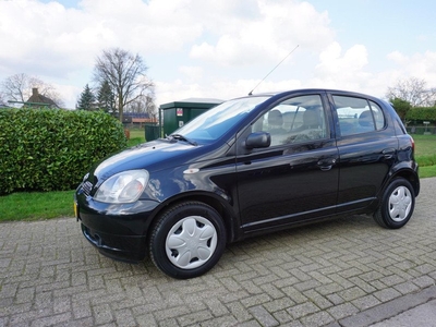 Toyota Yaris 1.3-16V VVT-i Sol NIEUWSTAAT NAP AIRCO