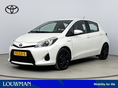 TOYOTA YARIS 1.5 Full Hybrid Aspiration | Trekhaak | Camera | Climate Control | Elek. ramen | Elek. spiegels |