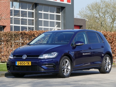 VOLKSWAGEN GOLF 1.5 TSI Highline Business R-Line | LED koplampen | stoelverwarming | Apple carplay / Android auto