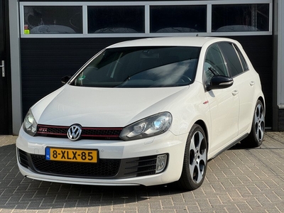 Volkswagen Golf 2.0 GTI DSG Xenon/Led, Navi, Climate Control, Stoel verwarming, PDC