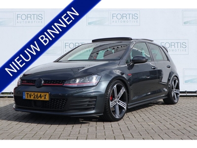 Volkswagen Golf 2.0 TSI GTI FULL OPTION! | KLEPPENYSTEEM | LEDER | CARPLAY | PANO | ACC |